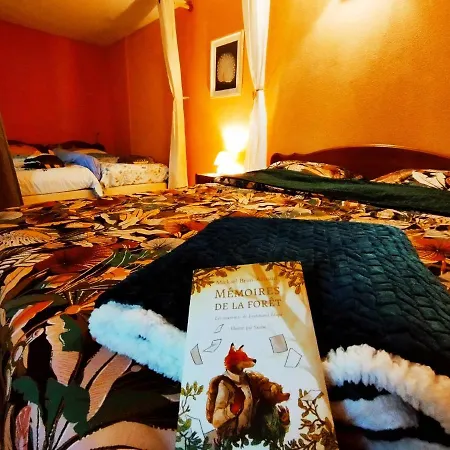 D'hotes Le Moulin D'auxillac Bed & Breakfast 3*